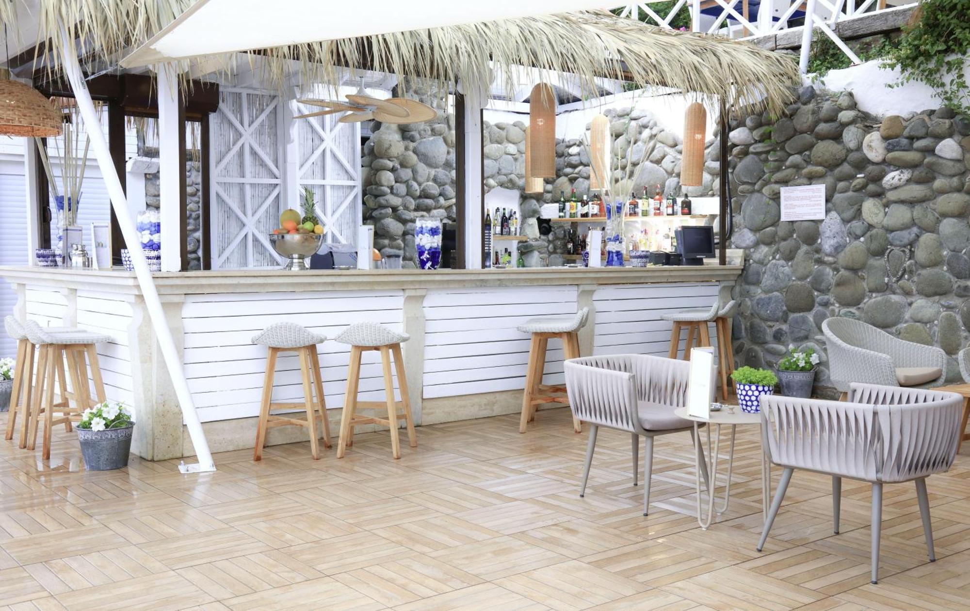 ラブランダ マレス マルマリス ホテル エクステリア 写真 The bar at the pool