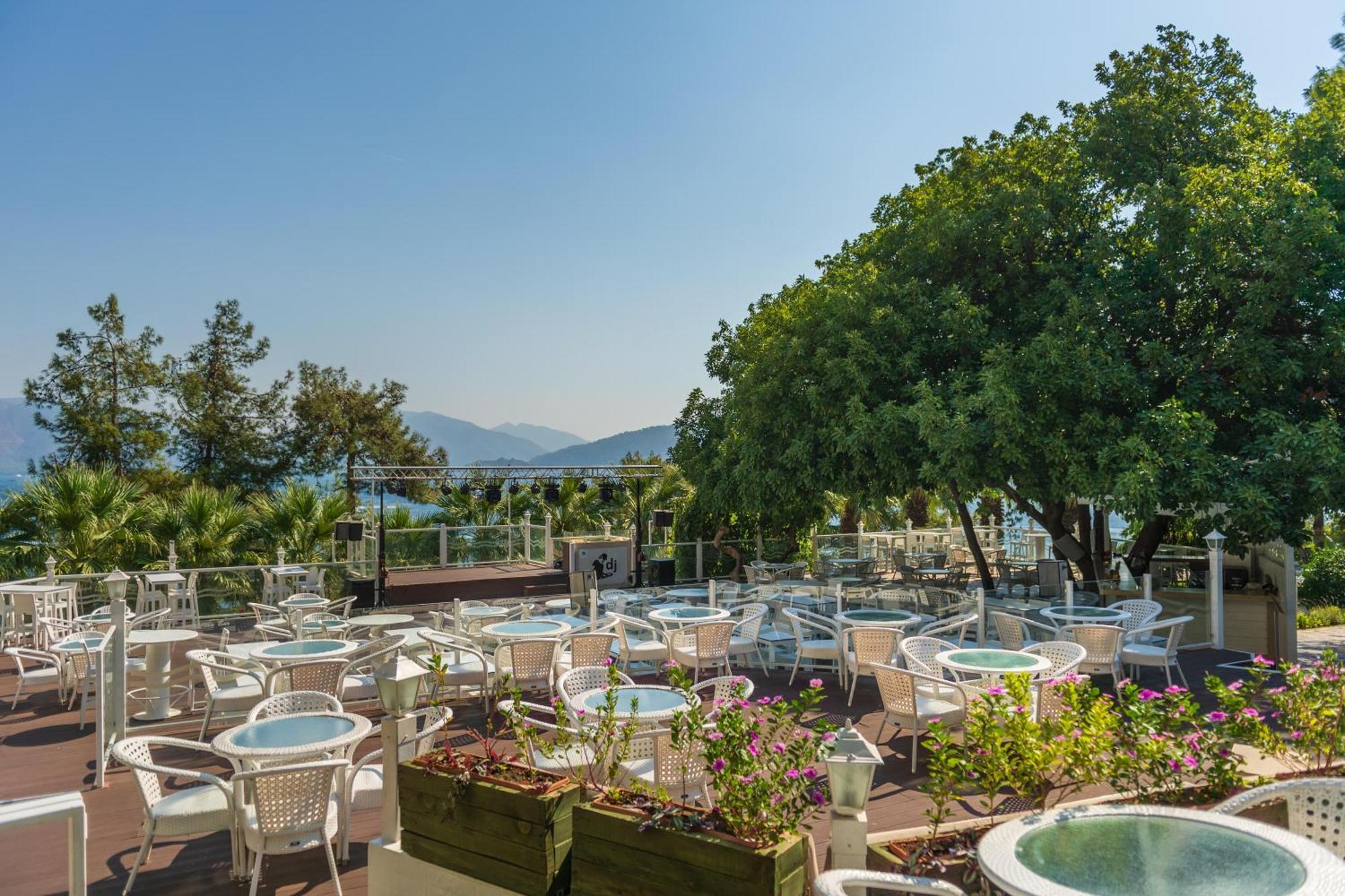 ラブランダ マレス マルマリス ホテル エクステリア 写真 The Terrace